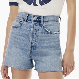 Denim Forum/Aritzia Joni Loose Short Size 26
